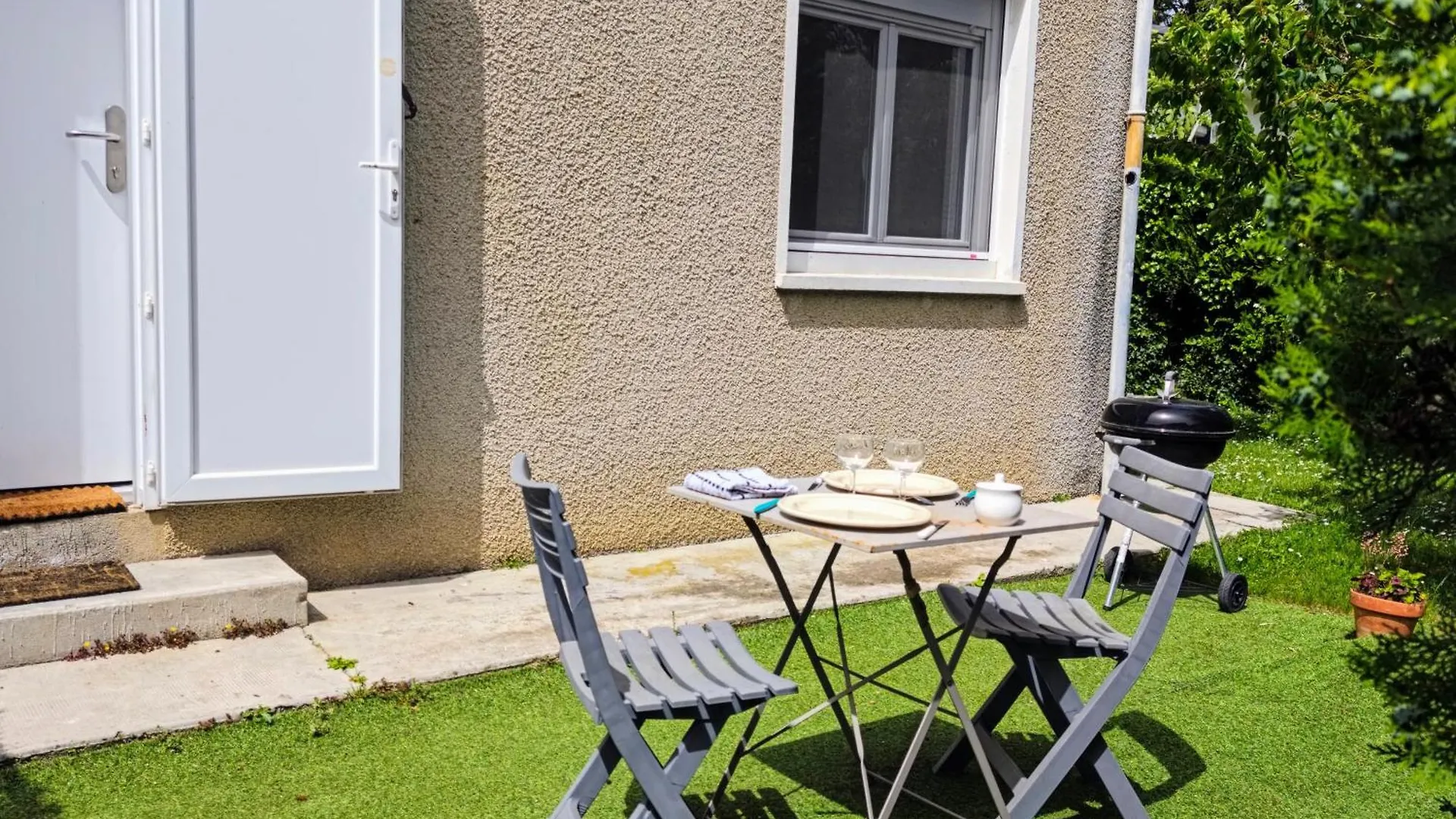 Villa Studio Occitanie 20 m2 tout équipé avec jardin Muret